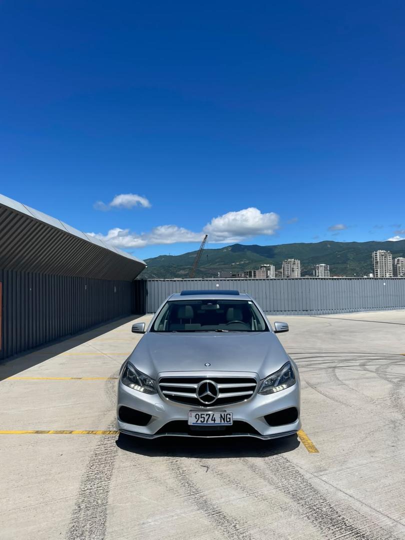 Mercedes-Benz E 350 2015 — photo 2