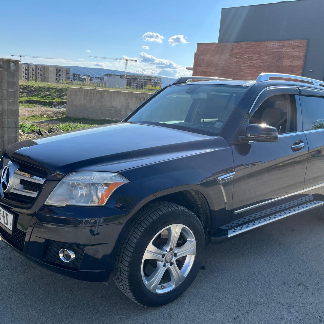 Mercedes-Benz GLK 350 2009 — photo 2