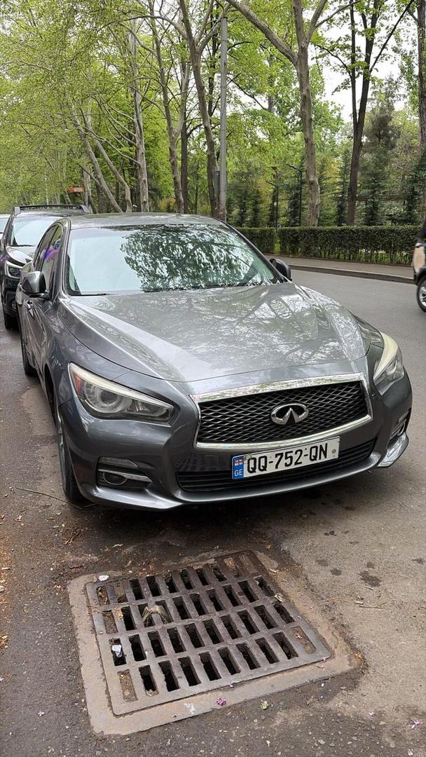 Infiniti Q50