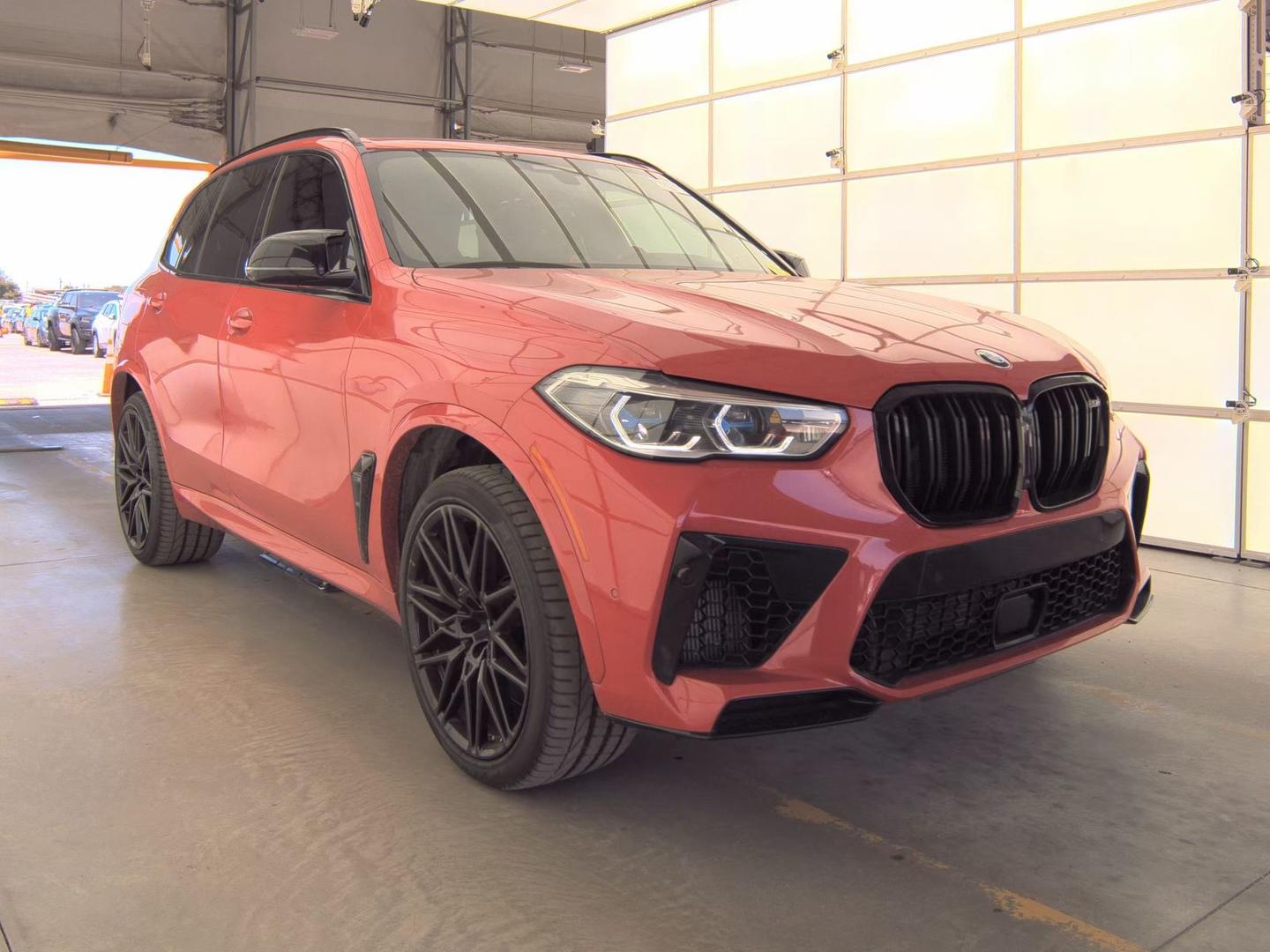 BMW X5 M 2021 — photo 2