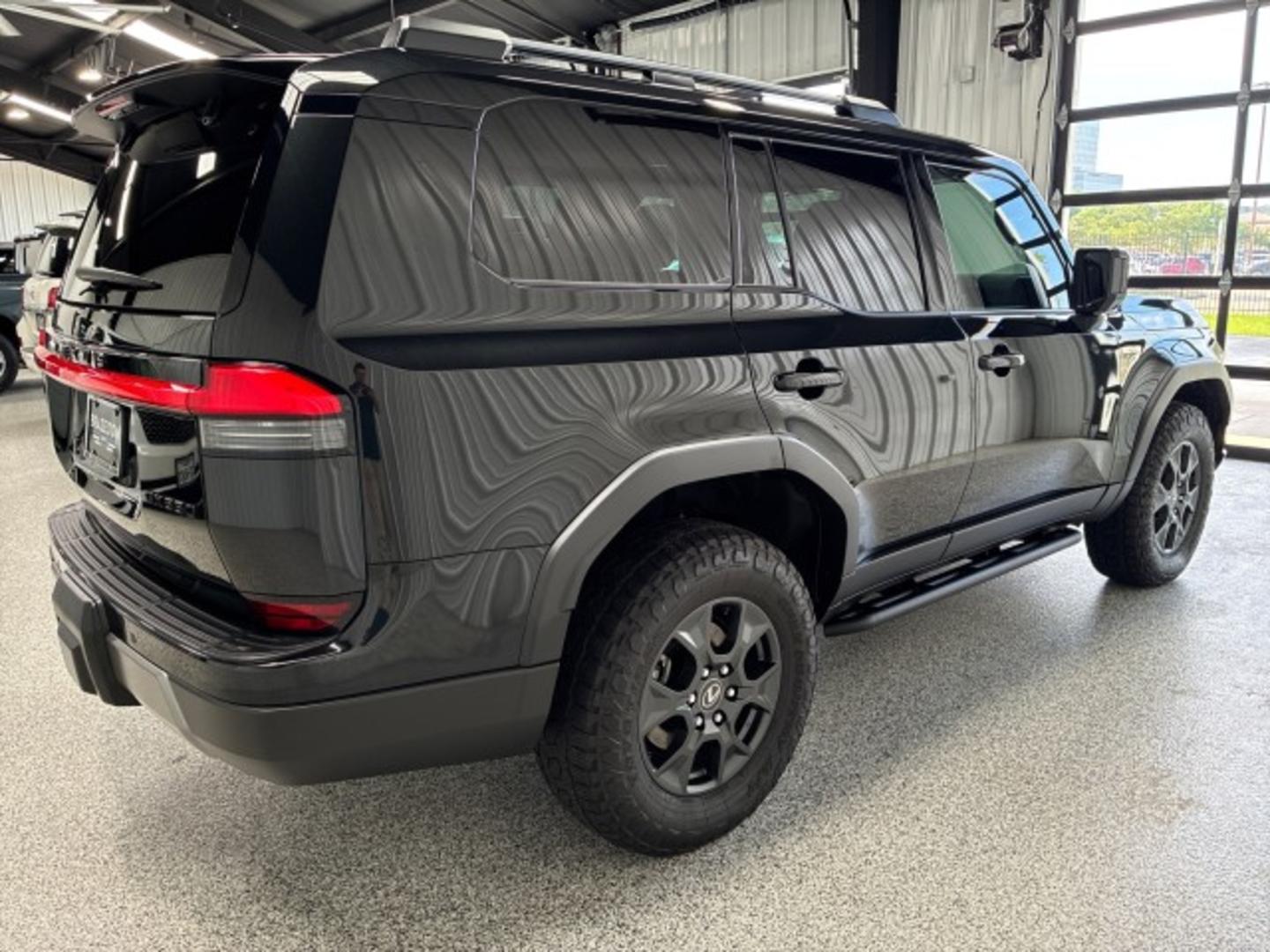 Lexus GX 550 2024 — photo 2