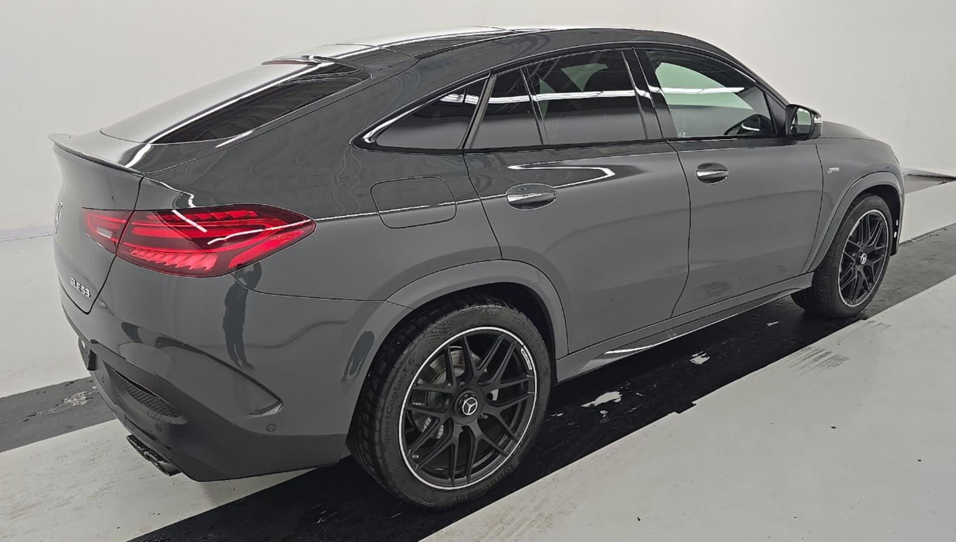 Mercedes-Benz GLE 53 AMG 2025 — photo 2