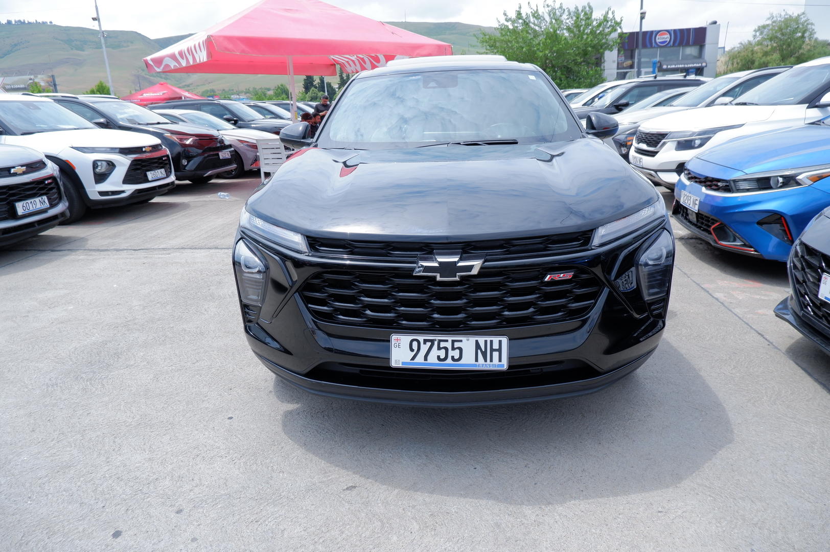 Chevrolet Trax 2023 — photo 2