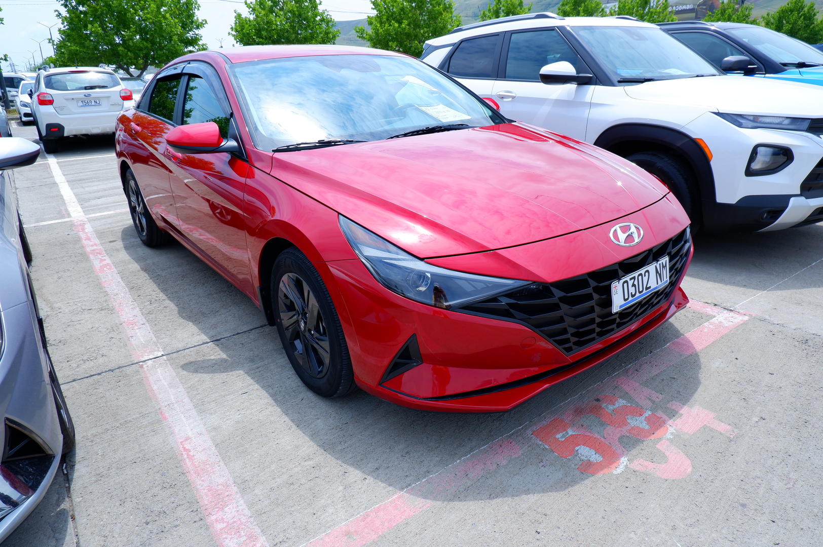 Hyundai Elantra 2022 — photo 2