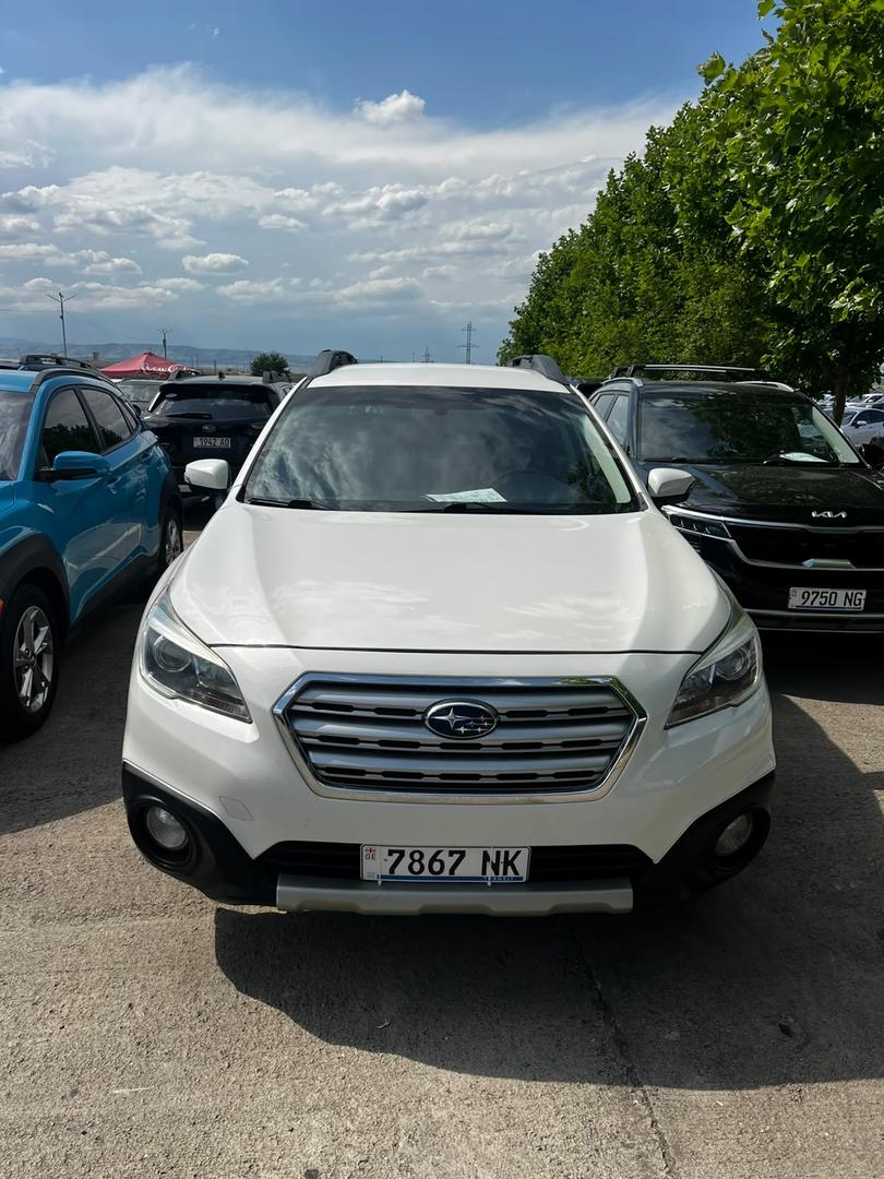 Subaru Outback 2016 — photo 2