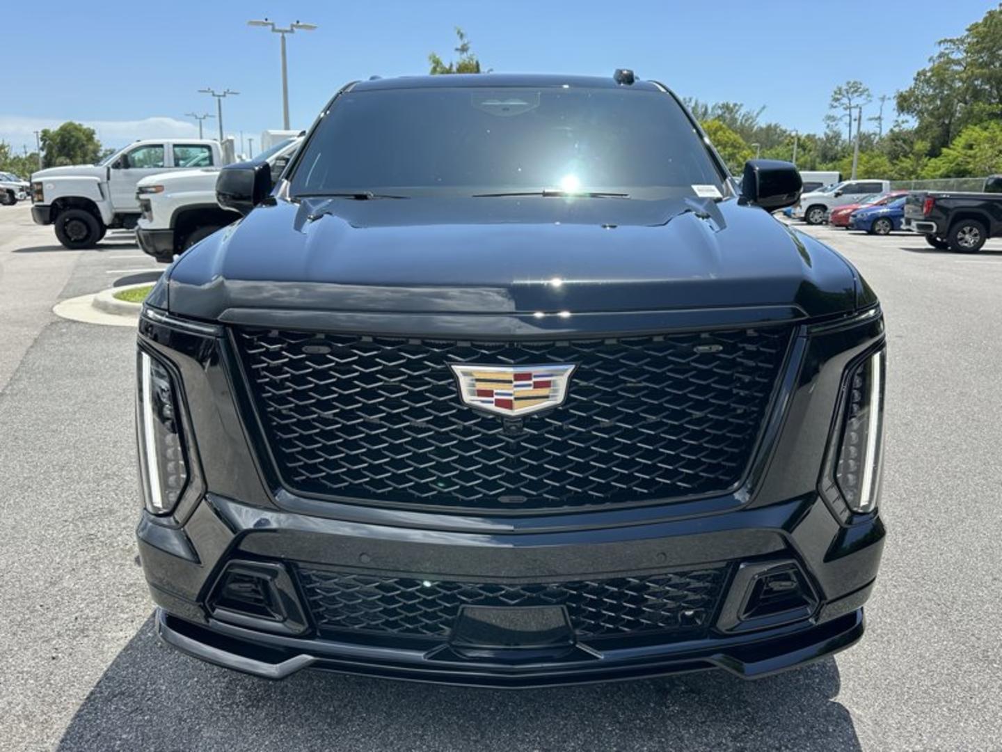 Cadillac Escalade 2025 — photo 2