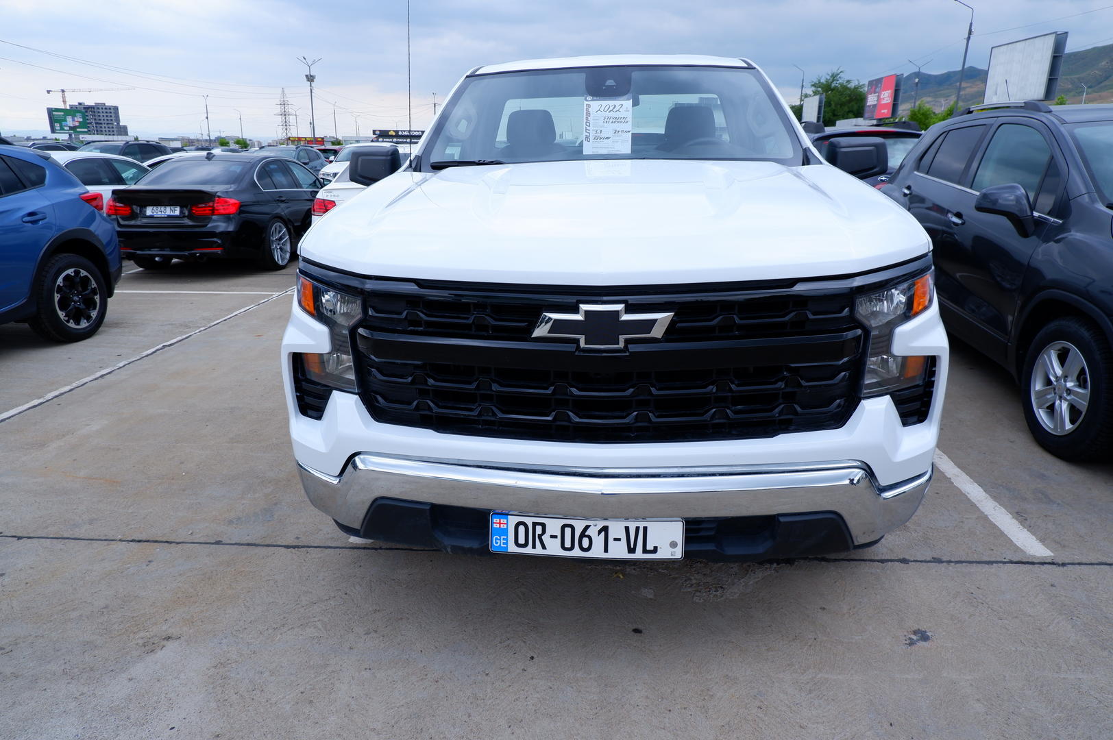 Chevrolet Silverado 2022 — photo 2