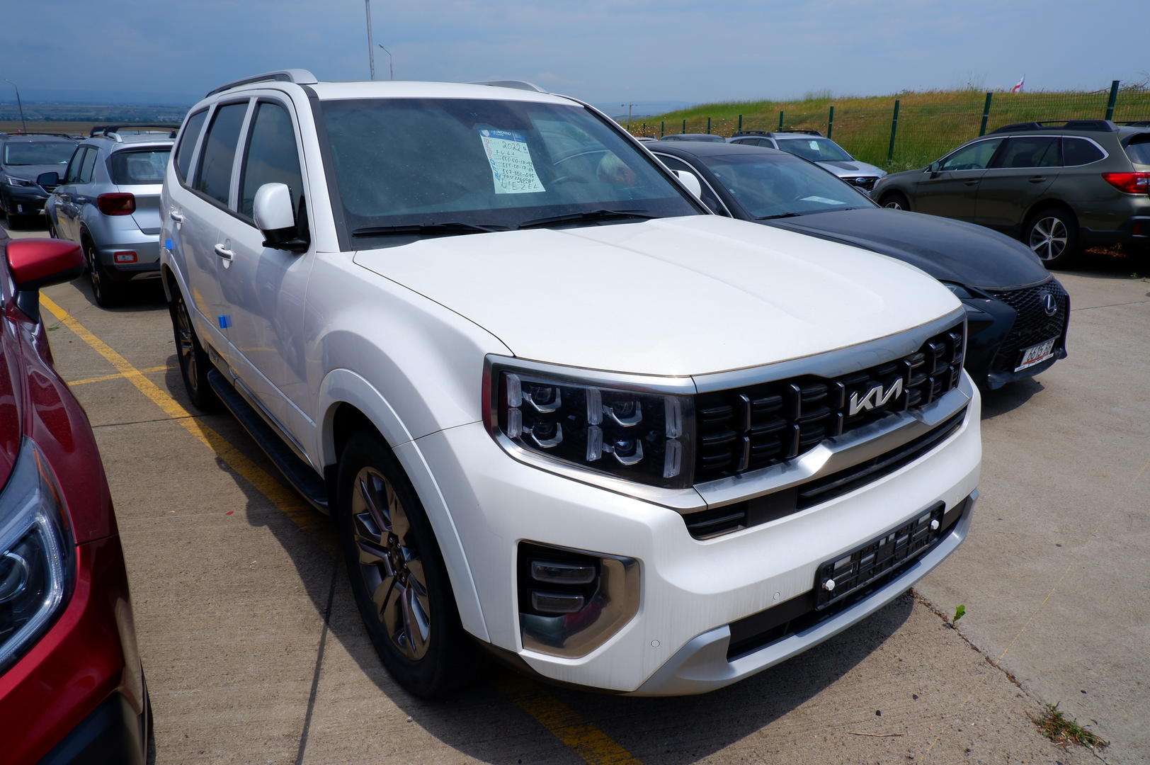 Kia Mohave 2022 — photo 2
