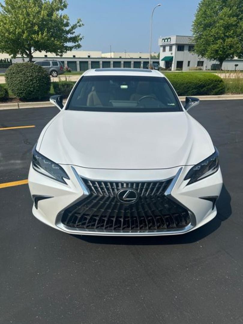 Lexus ES 350 2023 — photo 2