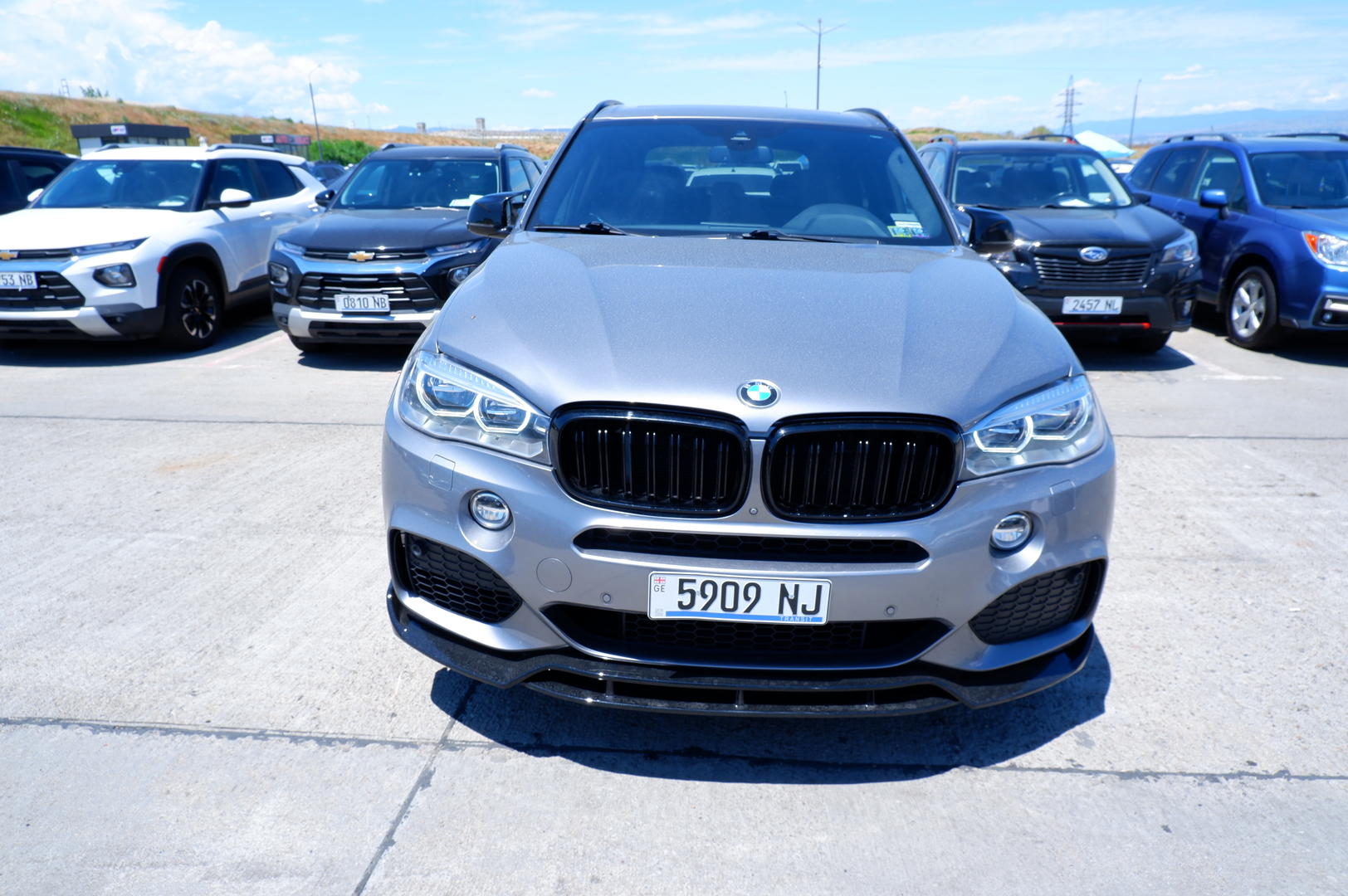 BMW X5 2017 — photo 2