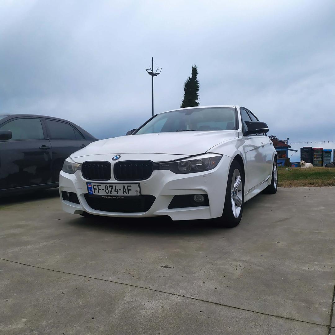 BMW 320