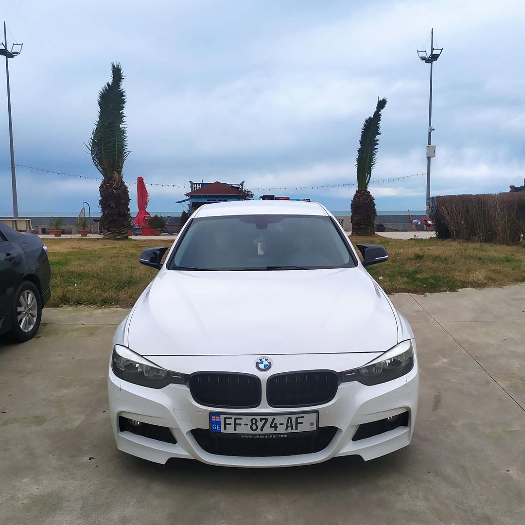 BMW 320 2014 — photo 2