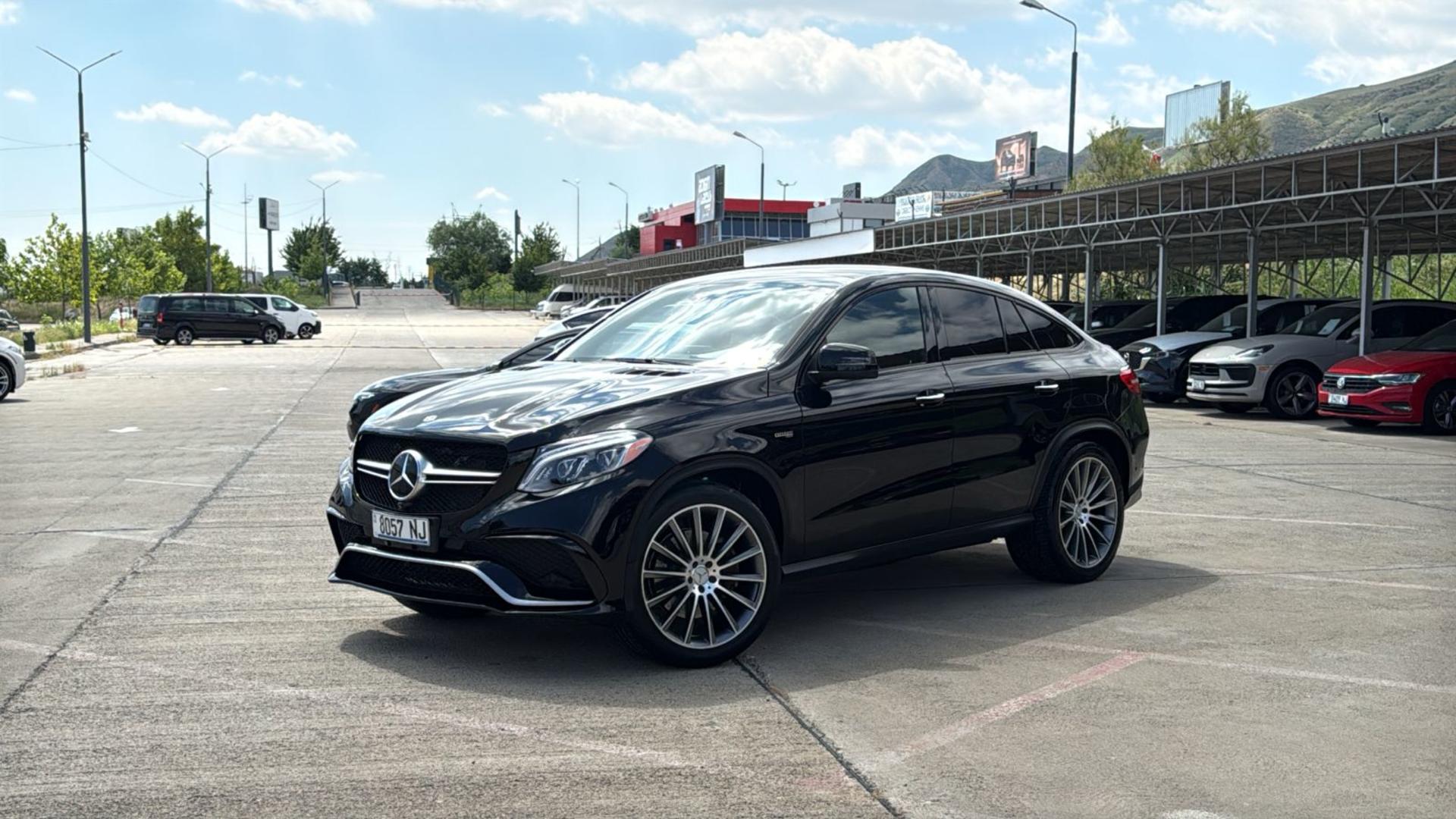 Mercedes-Benz GLE 43 AMG 2017 — photo 2