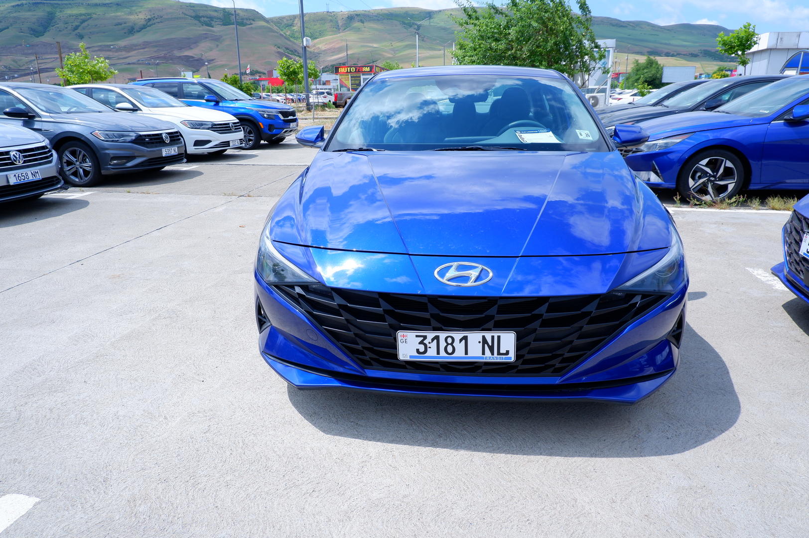 Hyundai Elantra 2021 — photo 2