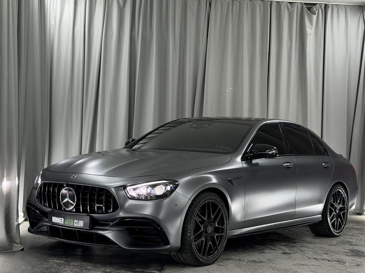 Mercedes-Benz E 63 AMG
