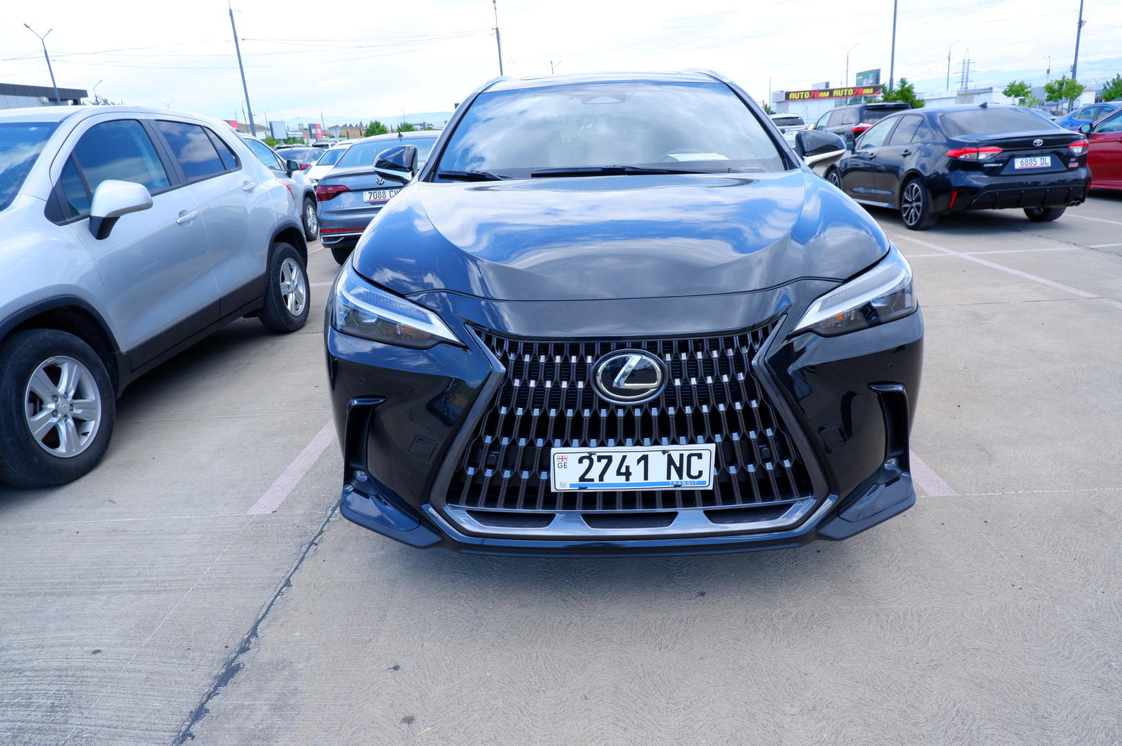Lexus NX 350 2025 — photo 2