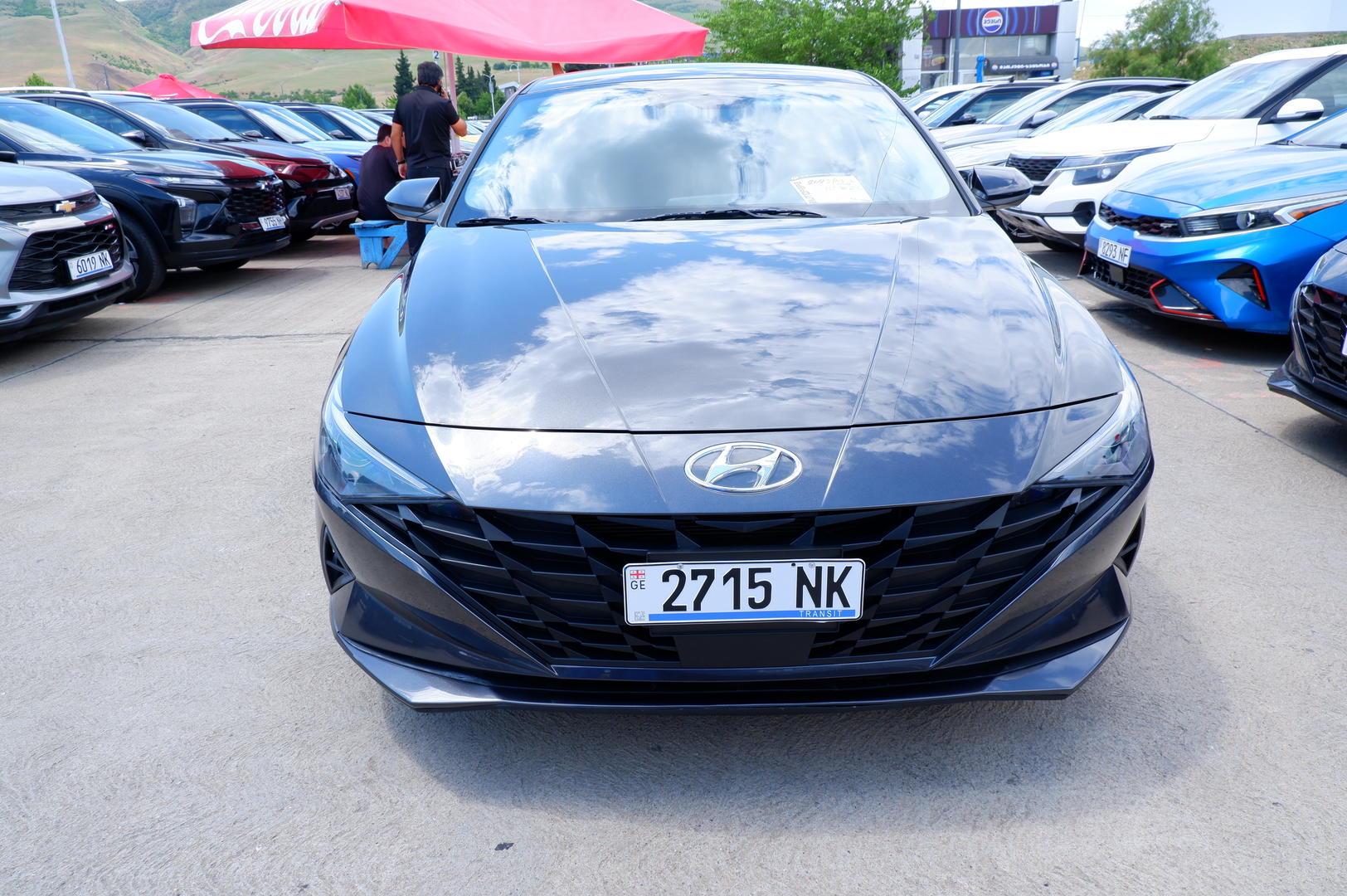 Hyundai Elantra 2023 — photo 2