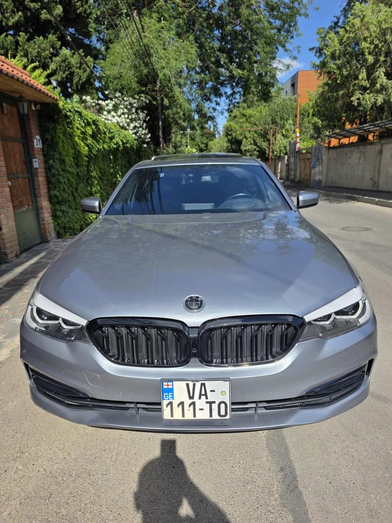 BMW 530 2017 — photo 2