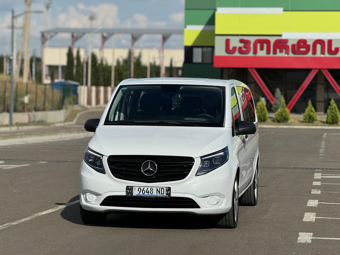 Mercedes-Benz Vito 2022 — photo 2