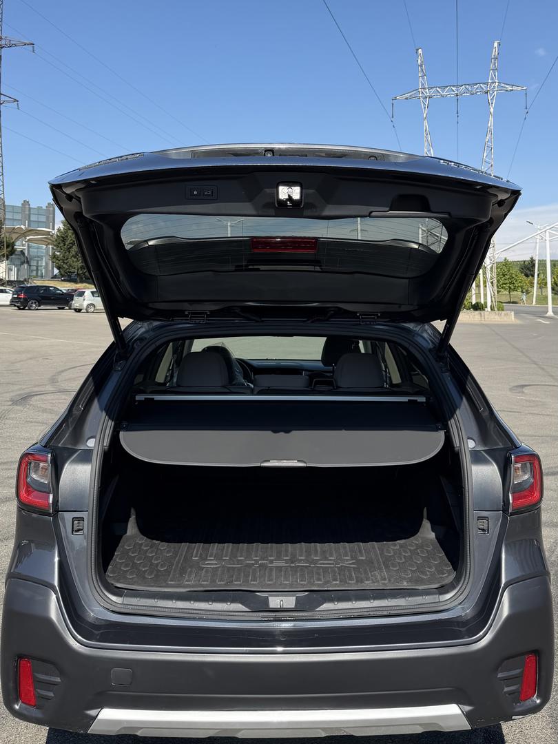 Subaru Outback 2020 — photo 2