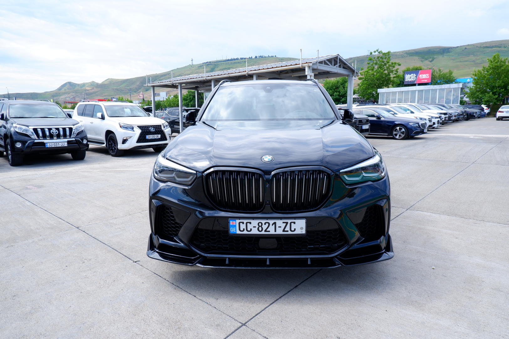 BMW X5 2023 — photo 2