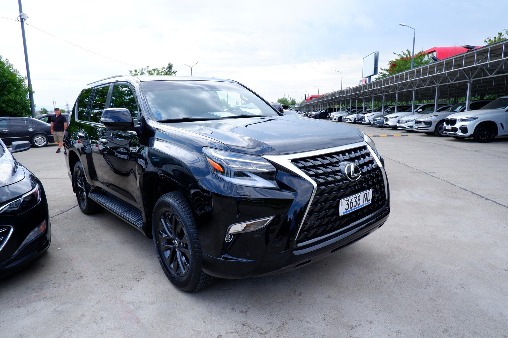 Lexus GX 460 2020 — photo 2