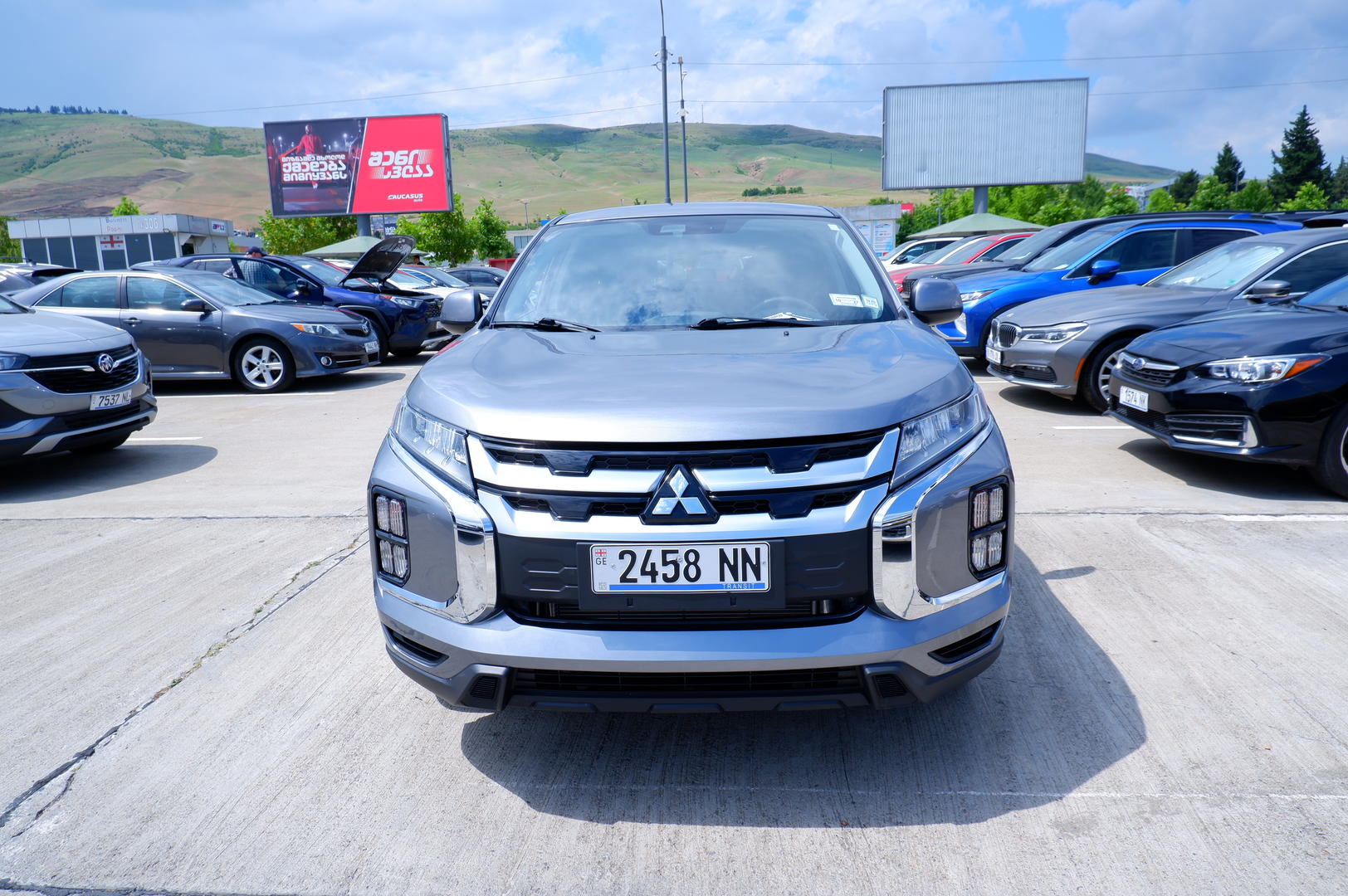 Mitsubishi Outlander Sport 2021 — photo 2