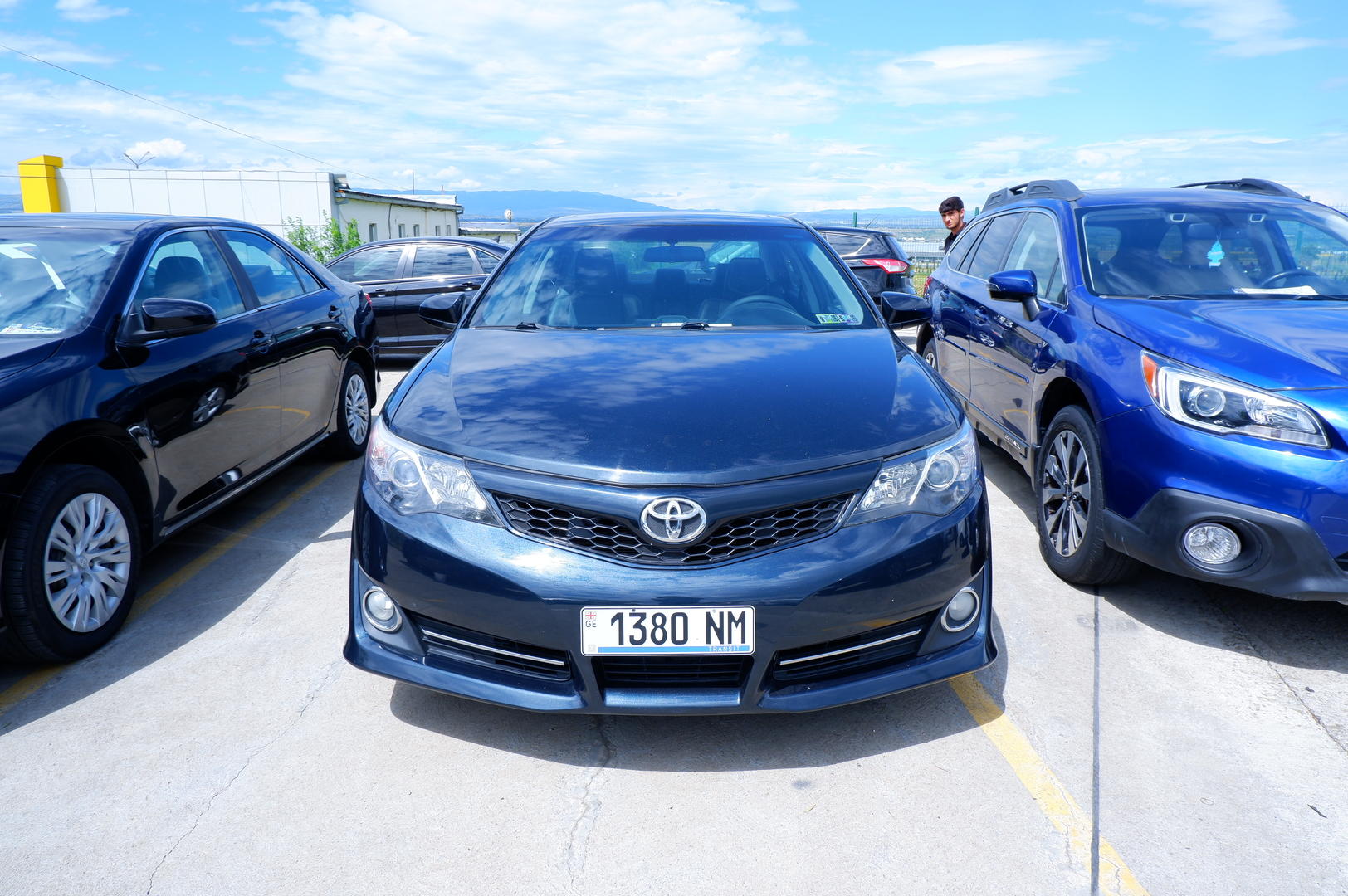 Toyota Camry 2014 — photo 2
