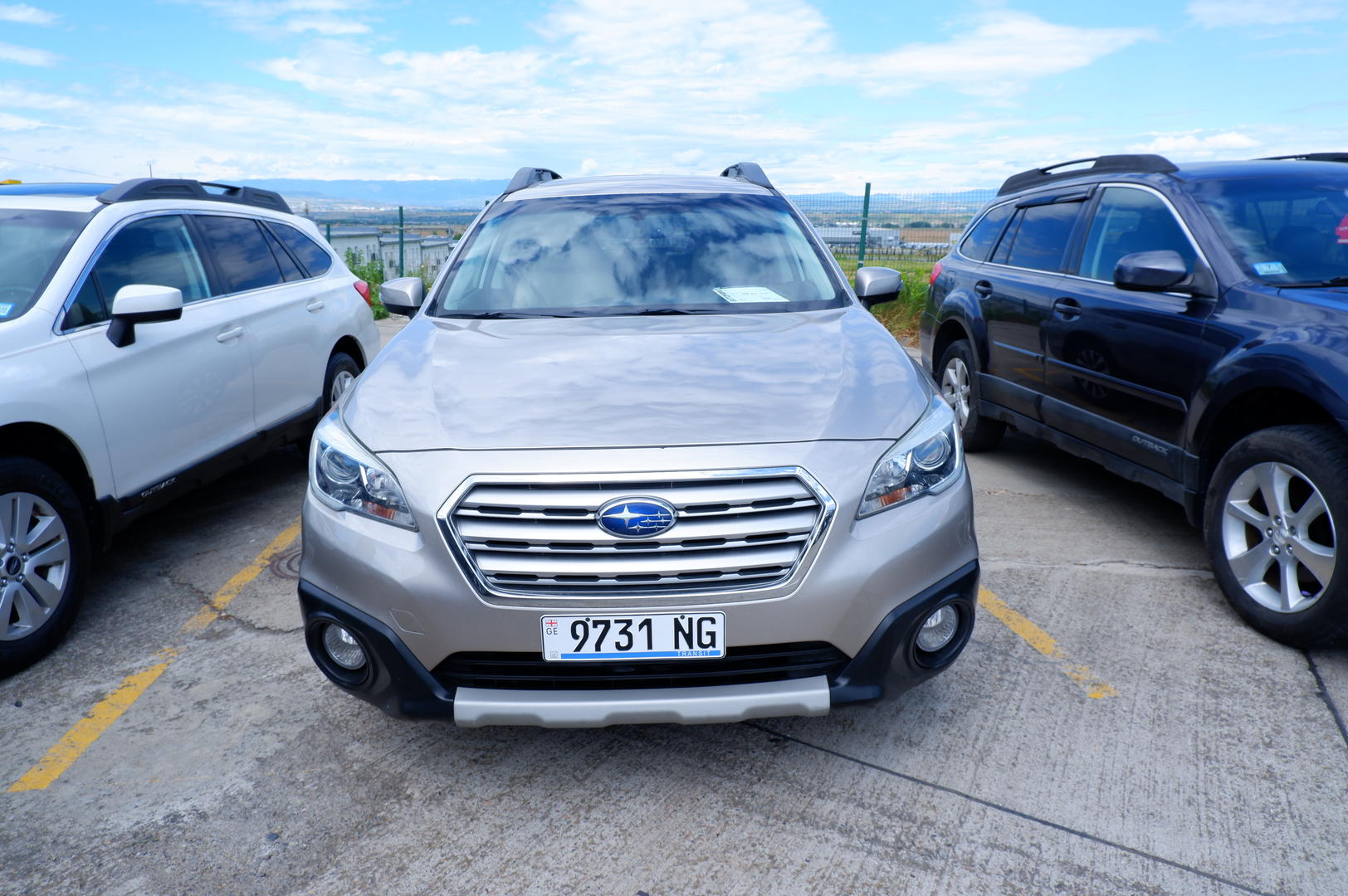 Subaru Outback 2015 — photo 2