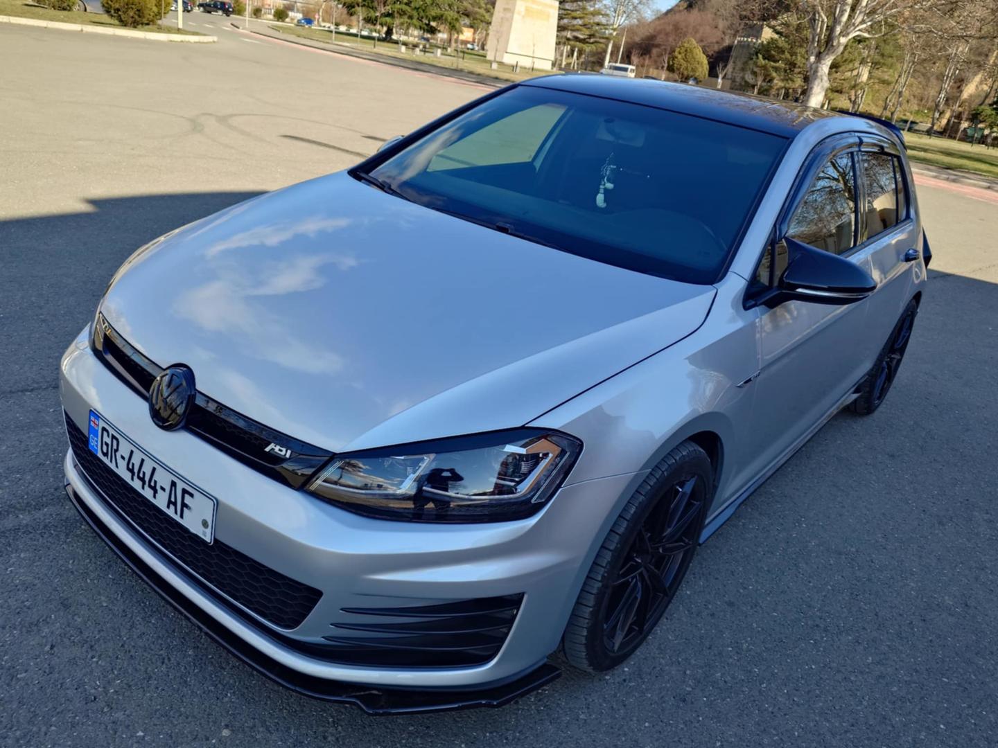 Volkswagen GTI 2015 — photo 2