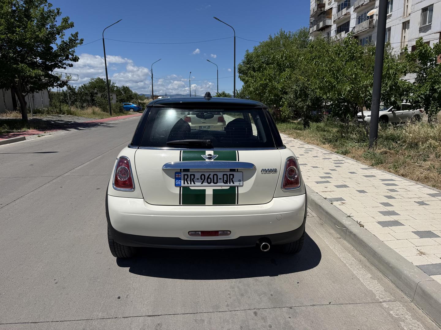 Mini Cooper 2013 — photo 2