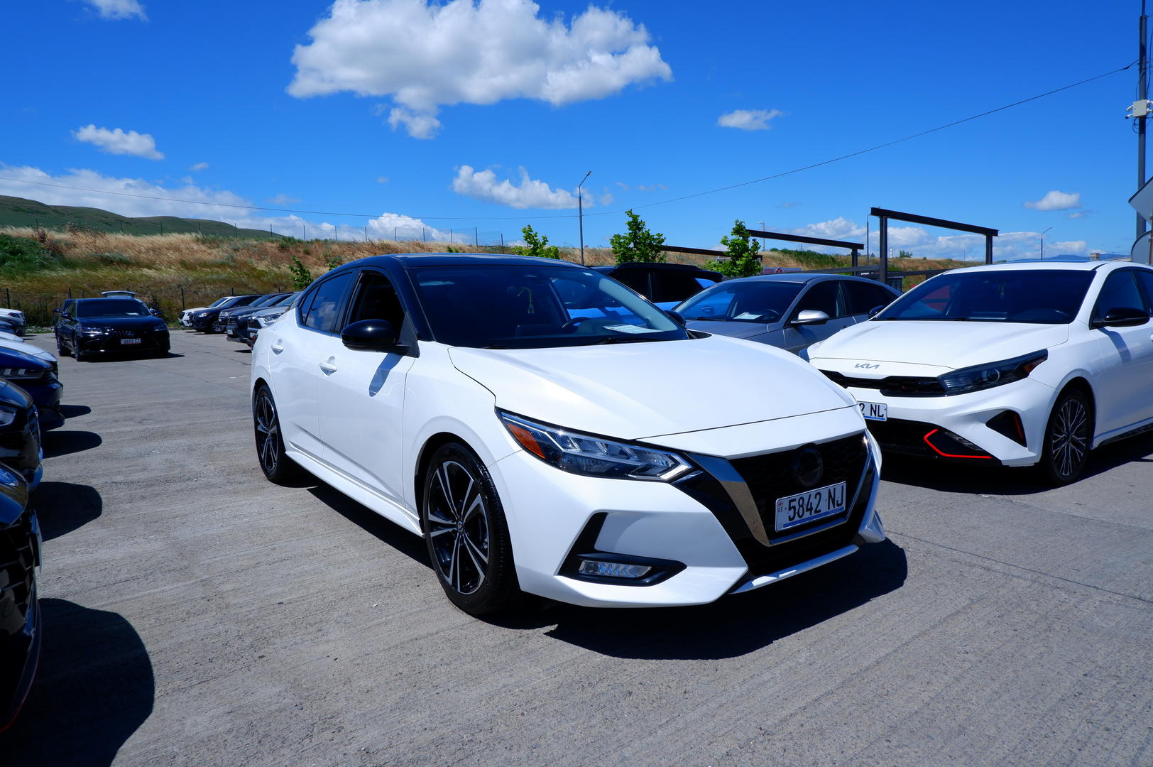 Nissan Sentra 2023 — photo 2