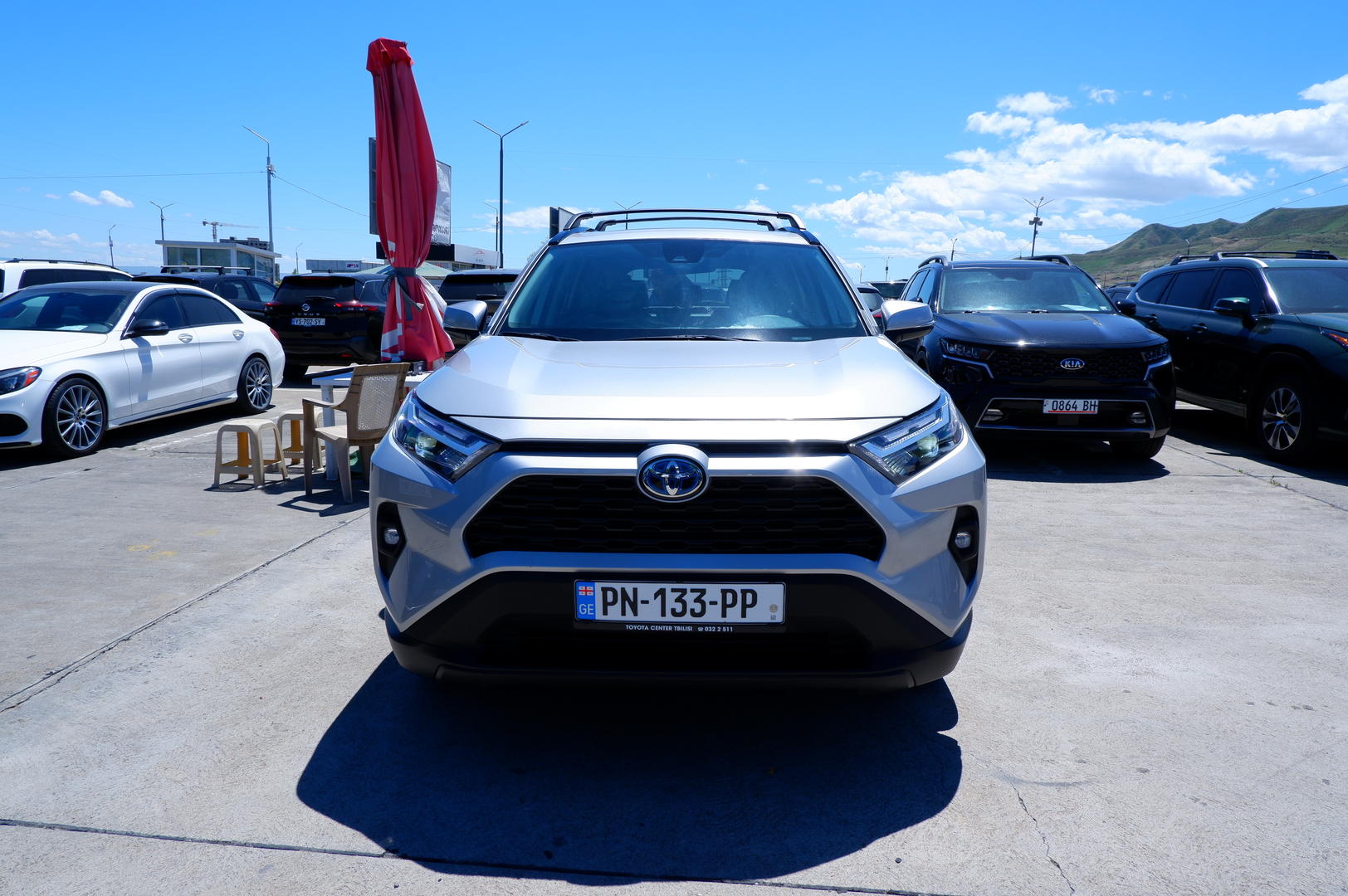 Toyota RAV4 2024 — photo 2