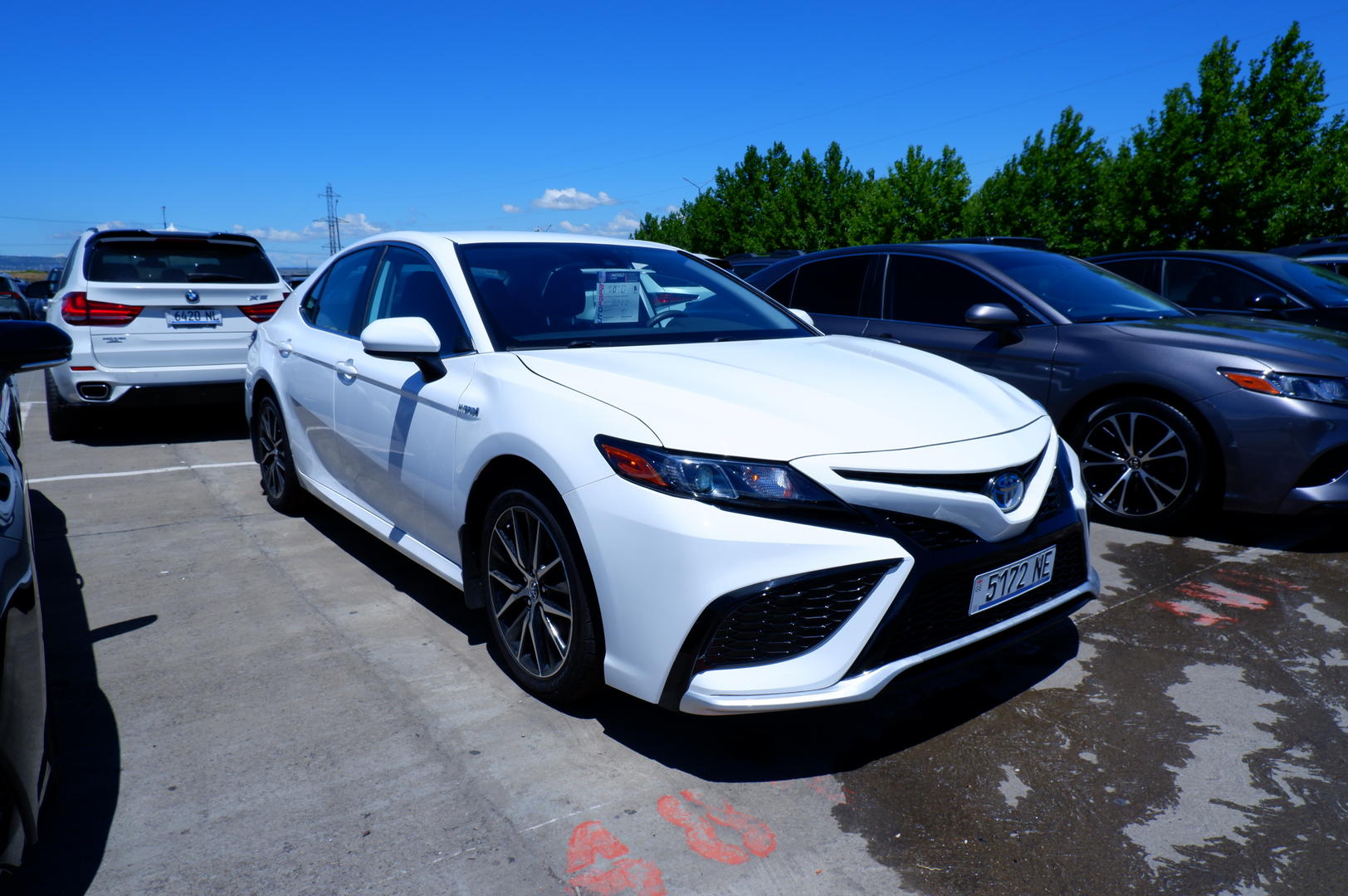 Toyota Camry 2020 — photo 2
