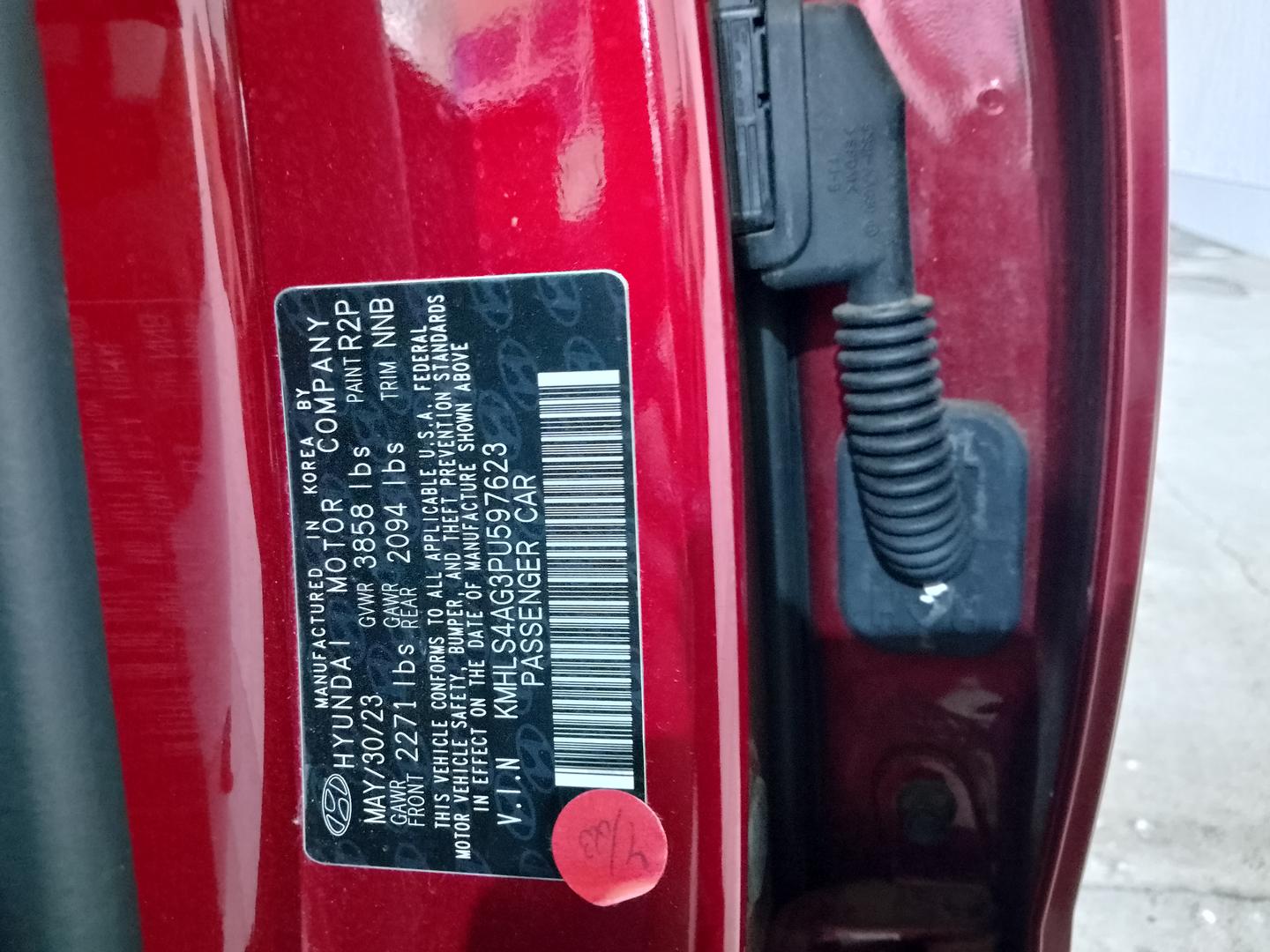 Hyundai Elantra 2023 — photo 2
