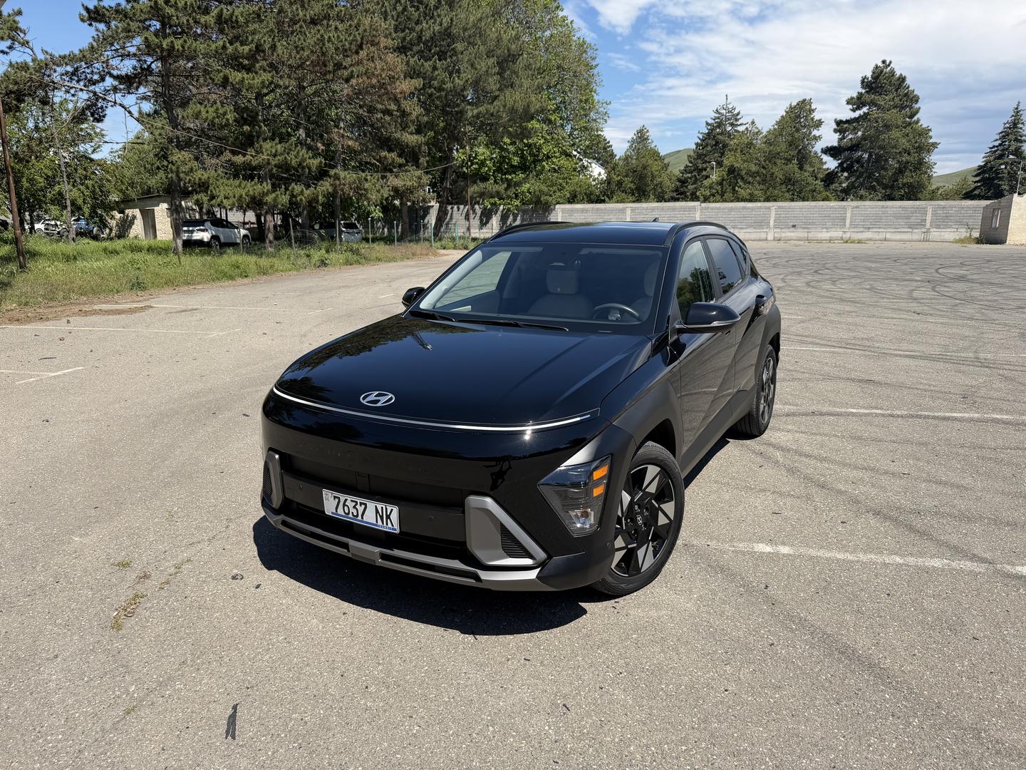 Hyundai Kona 2023 — photo 2
