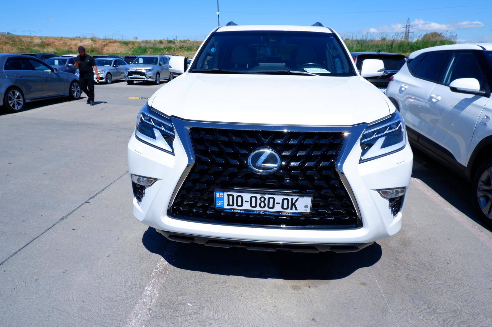 Lexus GX 460 2023 — photo 2