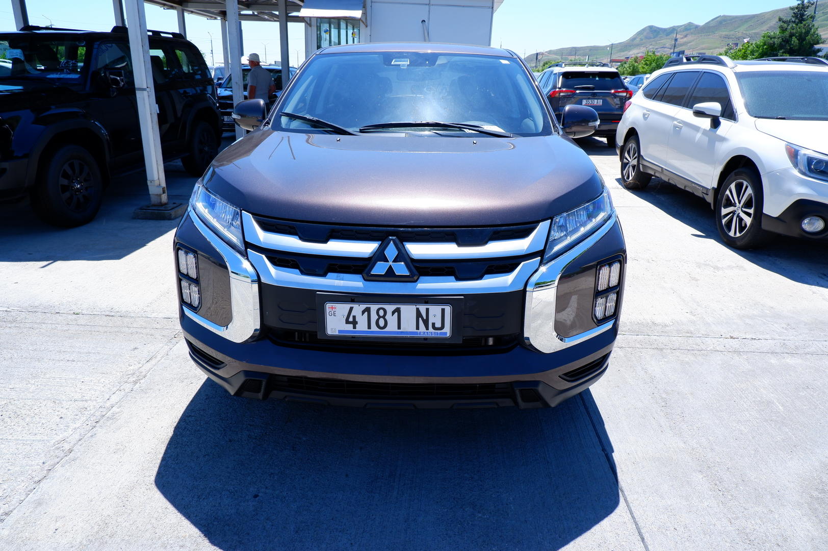Mitsubishi Outlander Sport 2022 — photo 2