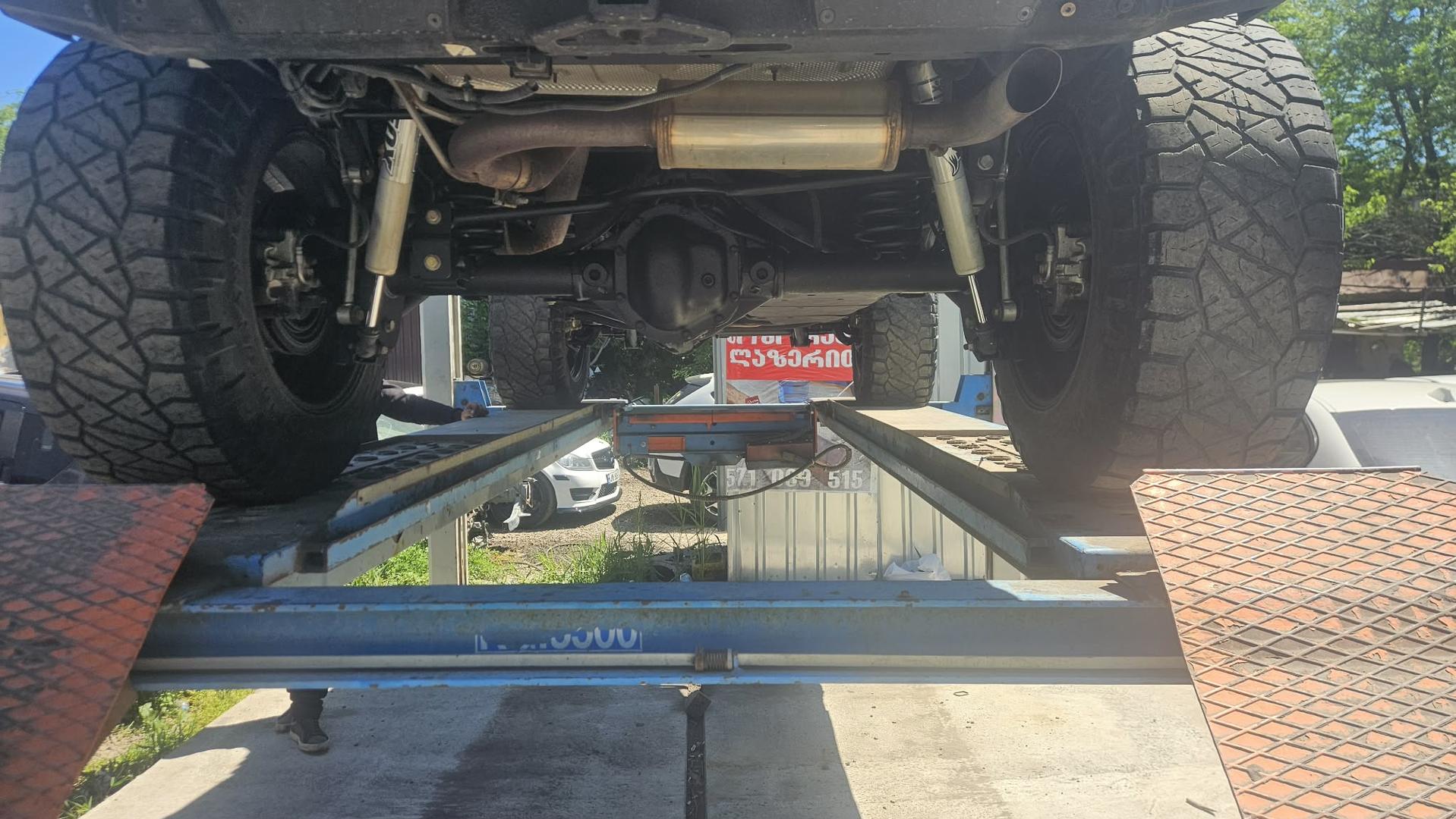 Jeep Wrangler 2016 — photo 2