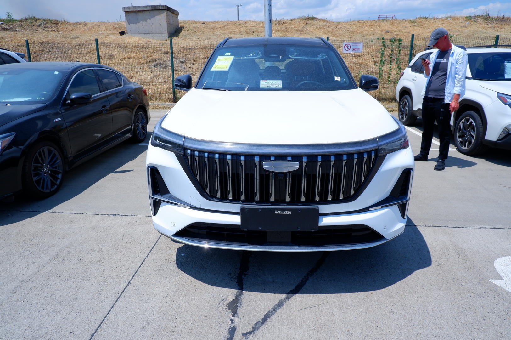 Geely Atlas 2025 — photo 2