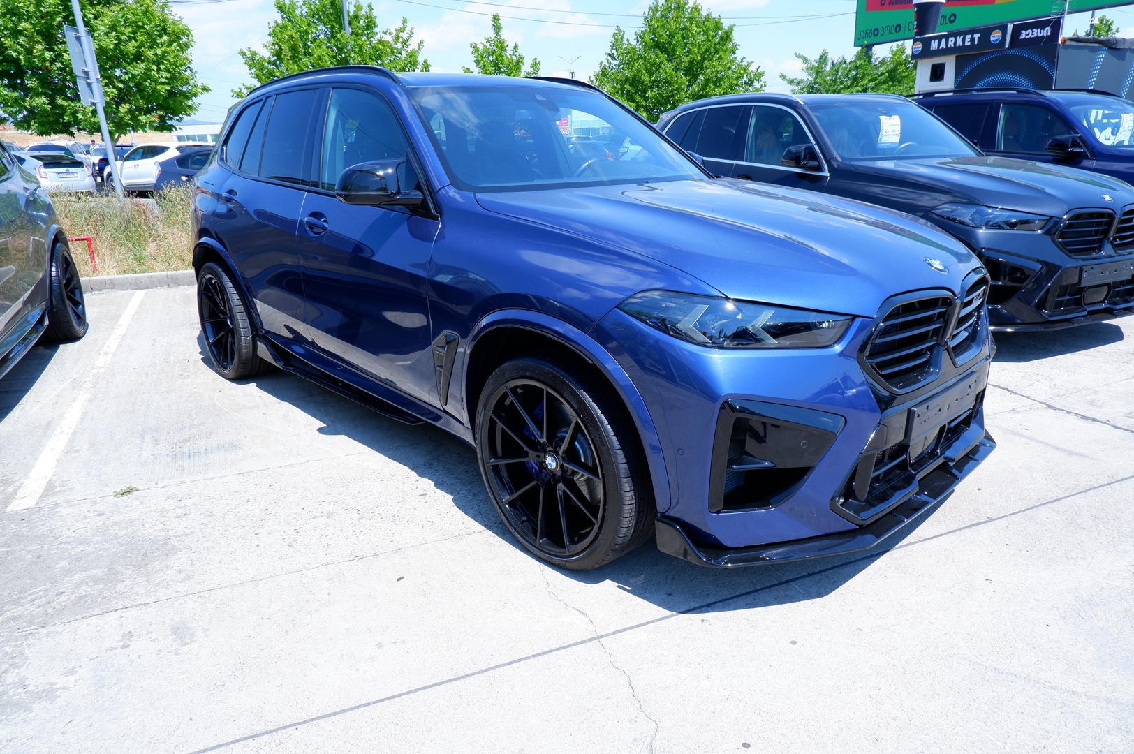BMW X5 2021 — photo 2