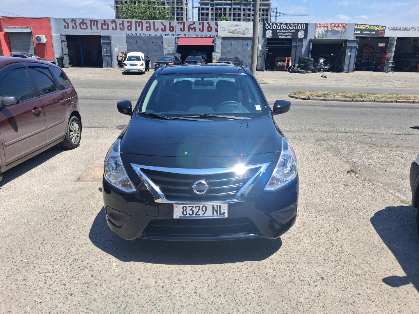 Nissan Versa 2017 — photo 2