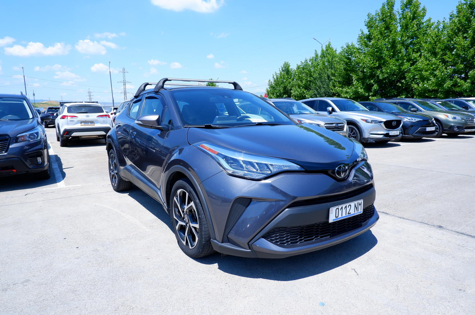 Toyota C-HR 2019 — photo 2