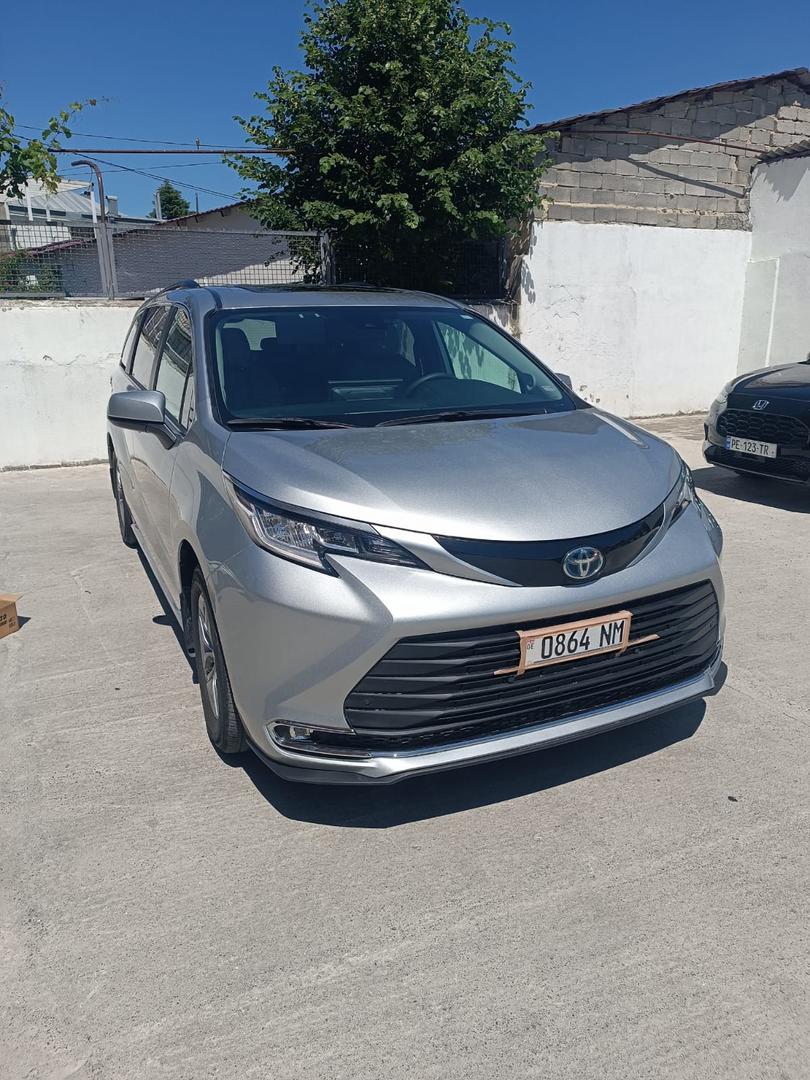 Toyota Sienna
