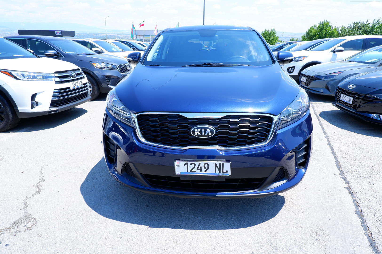 Kia Sorento 2018 — photo 2