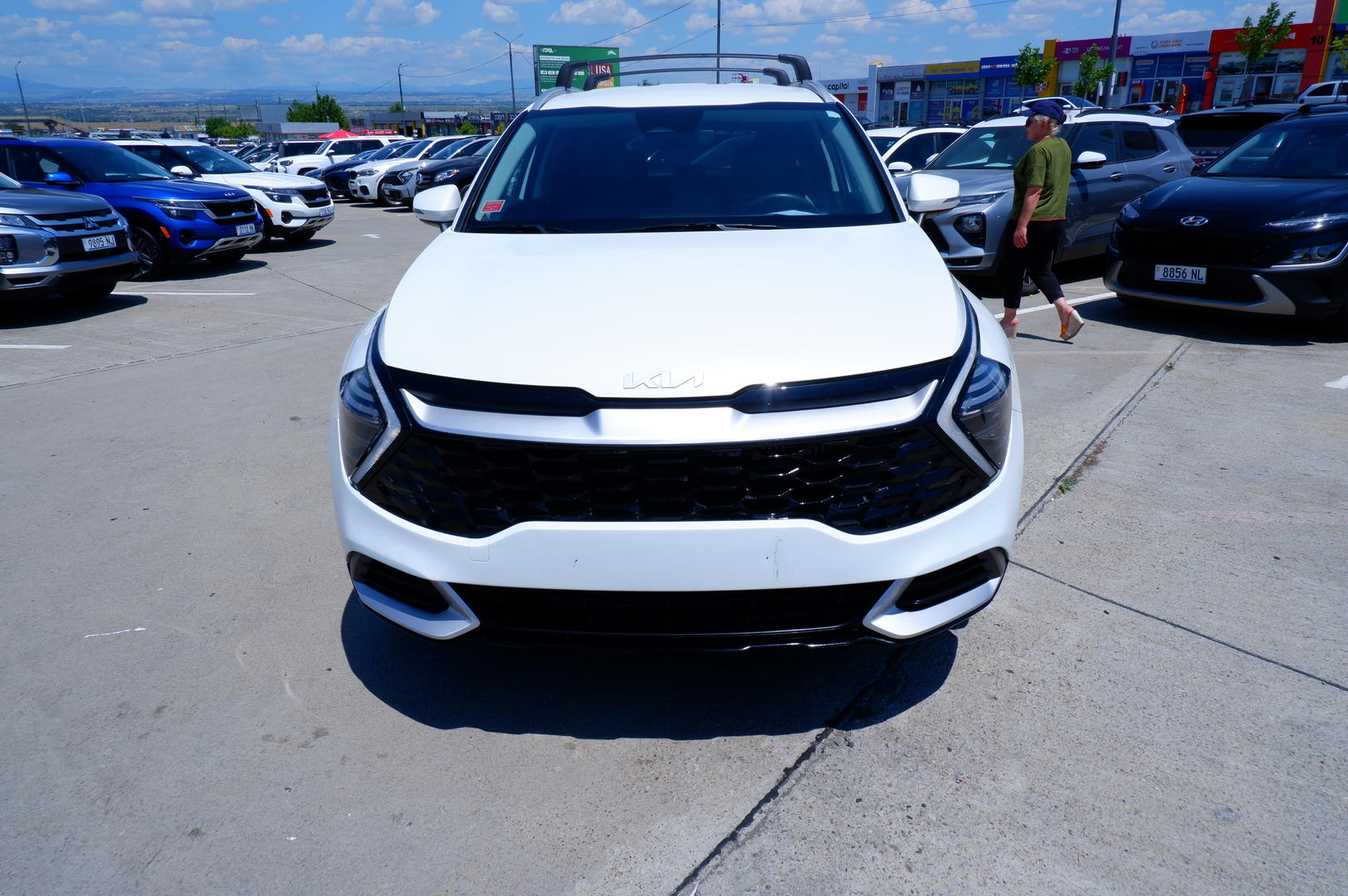 Kia Sportage 2023 — photo 2