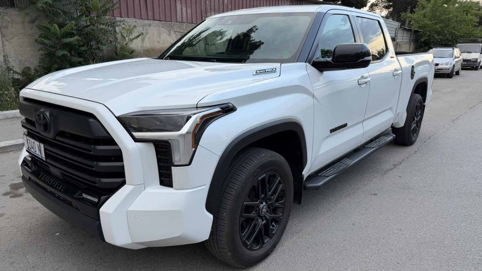 Toyota Tundra