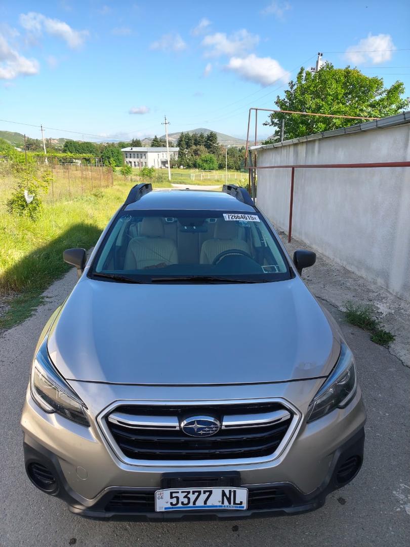 Subaru Outback 2019 — photo 2