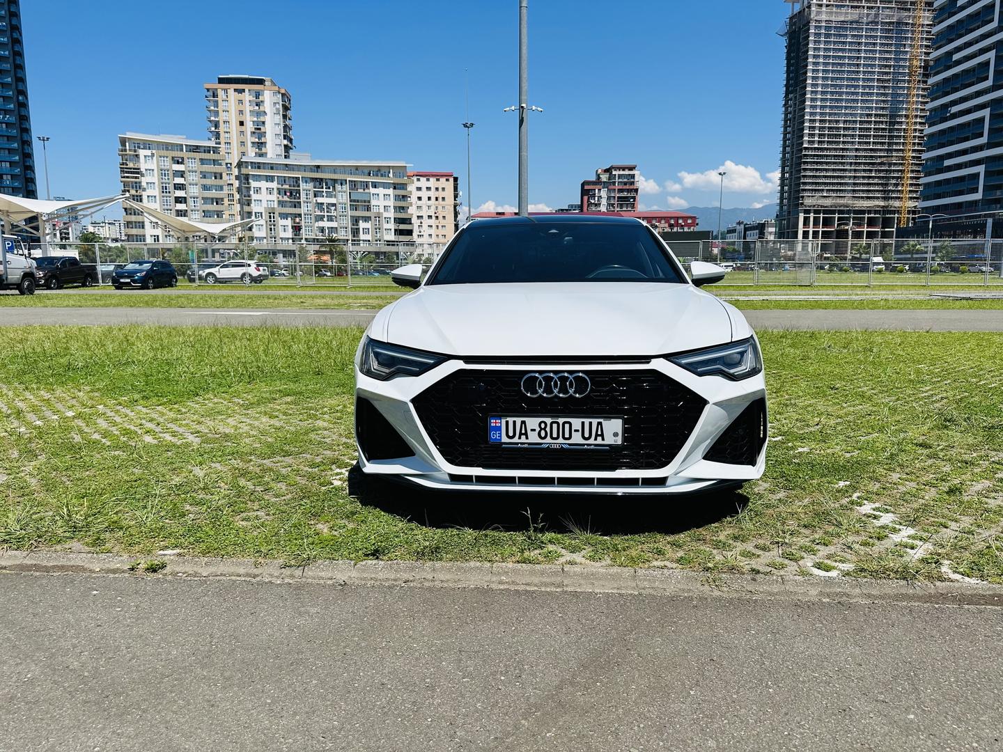 Audi A6 2019 — photo 2