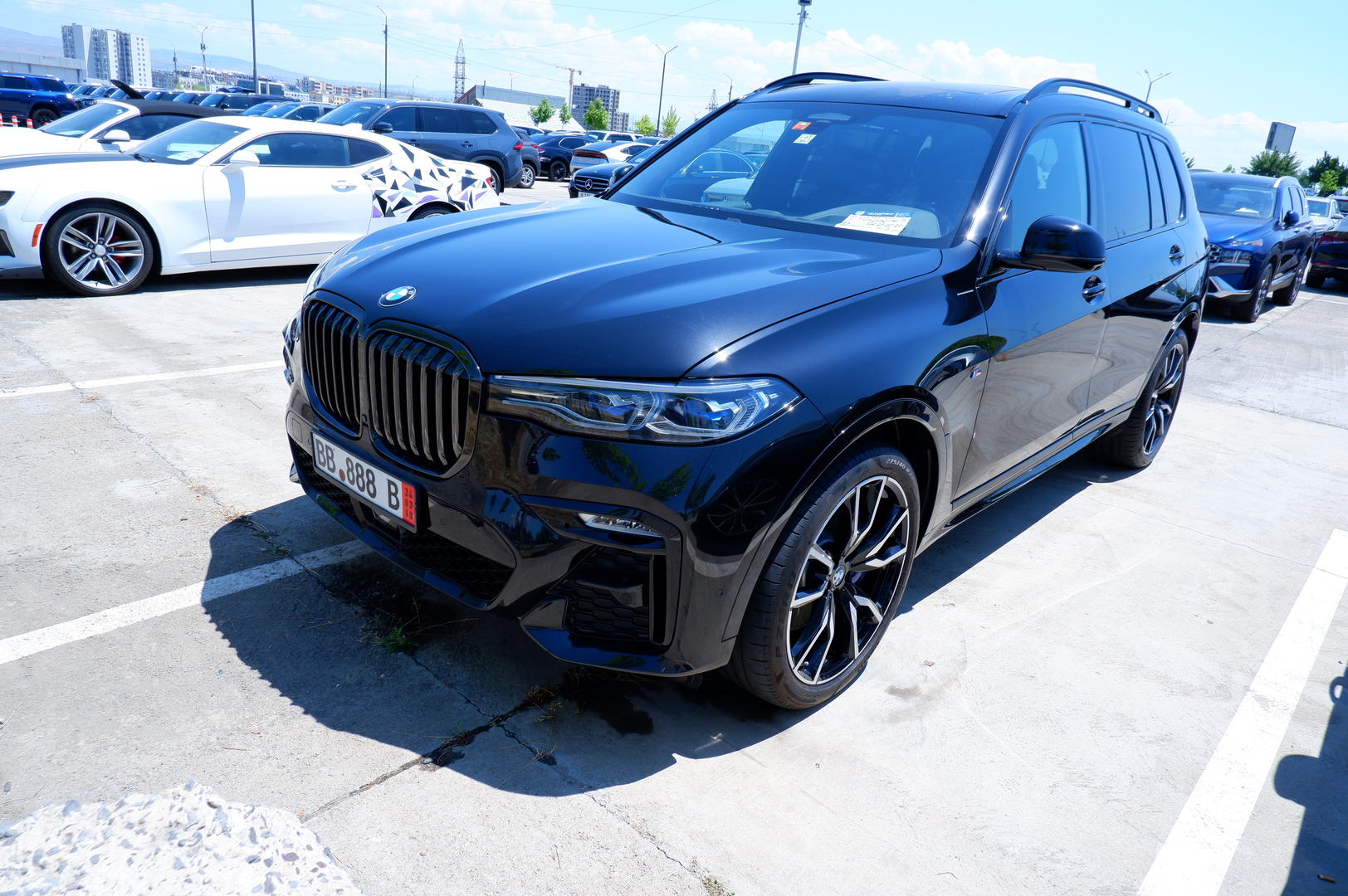 BMW X7 2022 — photo 2